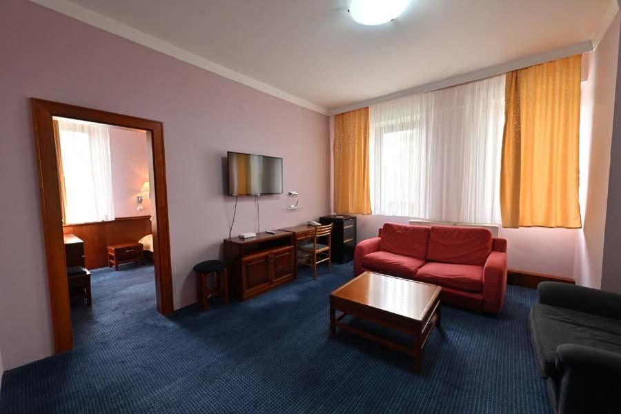 Hotel Norcev Grgetek Esterno foto