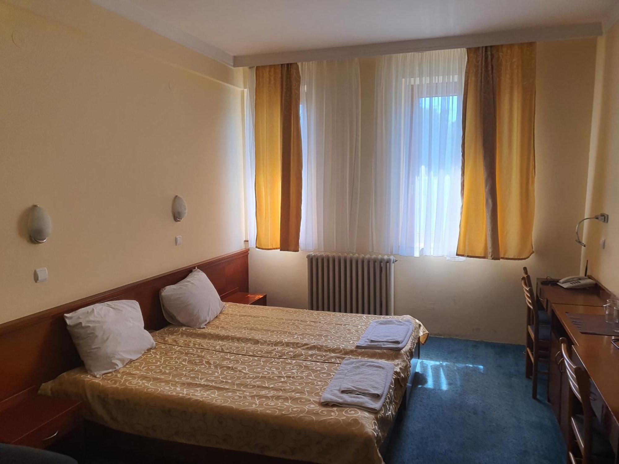 Hotel Norcev Grgetek Esterno foto